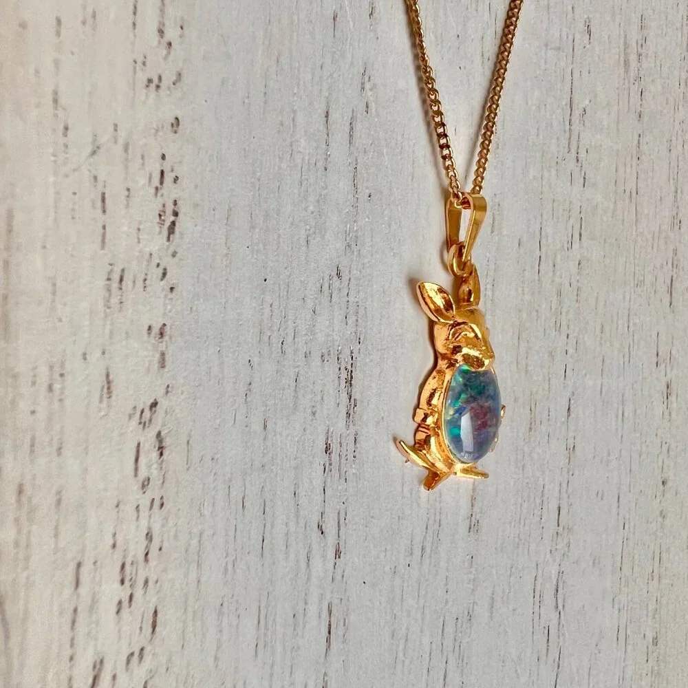 Vintage Australian Opal Kangaroo Necklace Romancing the Stone LasVegas Souvenir